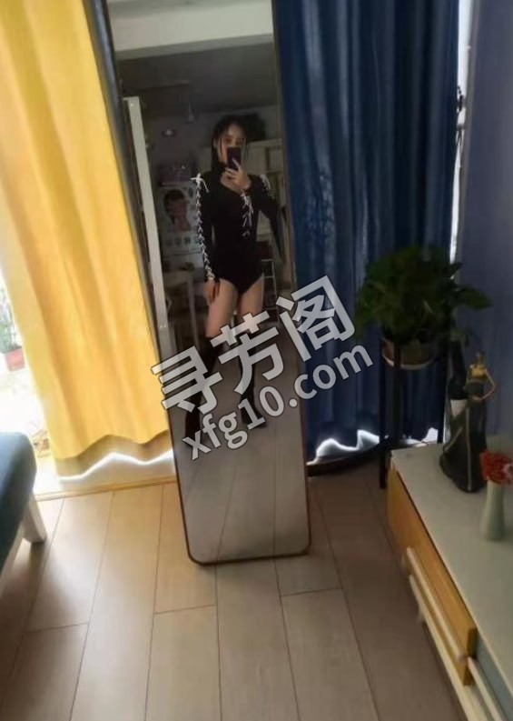 淄博张店美女 地方 年龄 25岁-30岁 颜值： 6分 500 项目 鸳鸯浴 口爆 指滑 按摩 啪 3