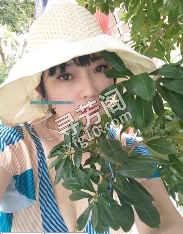 贵阳大奶熟女姗姗 地方 年龄 30岁-40岁 颜值： 6分 600 项目 胸推，漫游，过水，舔蛋 2