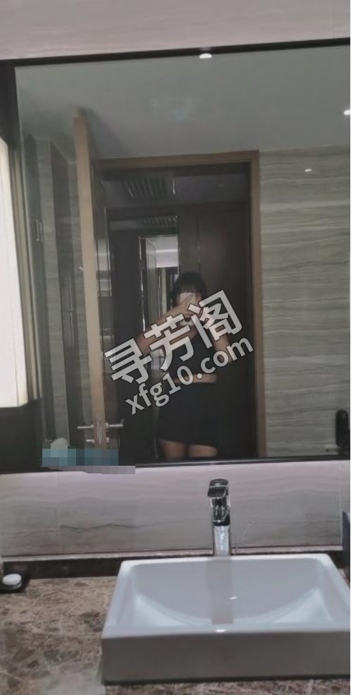宁波半套SPA 地方 年龄 25岁-30岁 颜值： 6分 400 项目 半套SPA 3