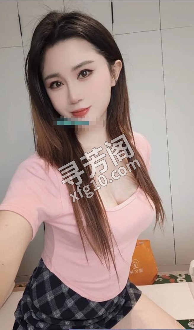 白云美美 地方 年龄 25岁-30岁 颜值： 6分 400 项目 双人浴 波推 口吹 漫游 69 毒龙 2