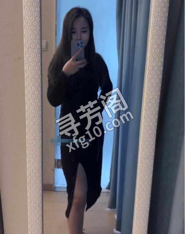 武侯大奶苏小小 地方 年龄 25岁-30岁 颜值： 6分 500 项目 胸推 深候 指滑 69 漫游 爱爱 2