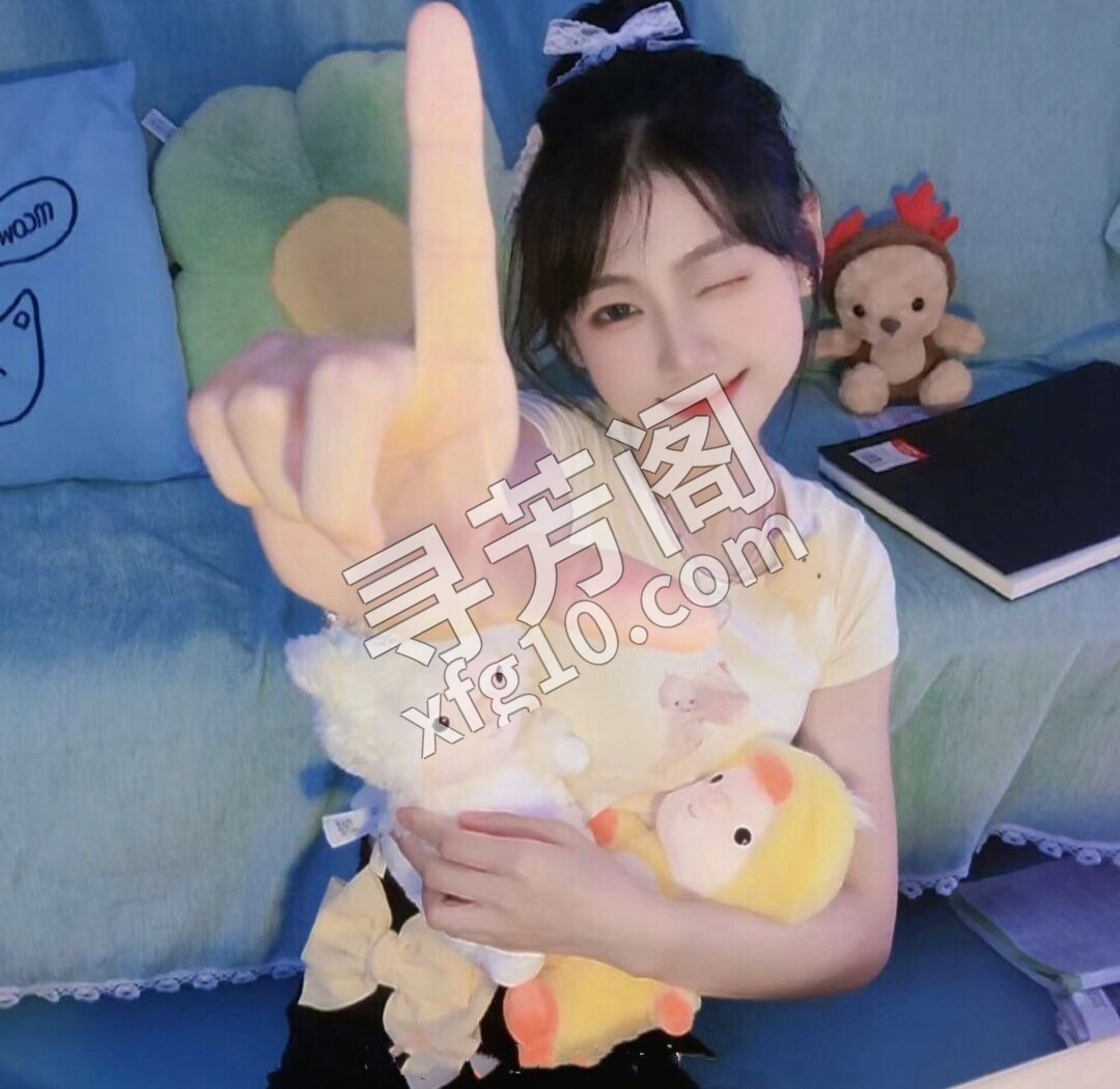 学生妹19岁偷偷兼职 评价=10分 地址= 年龄=19 颜值=9分 价格=998两次 服务项目：口活，胸推 2