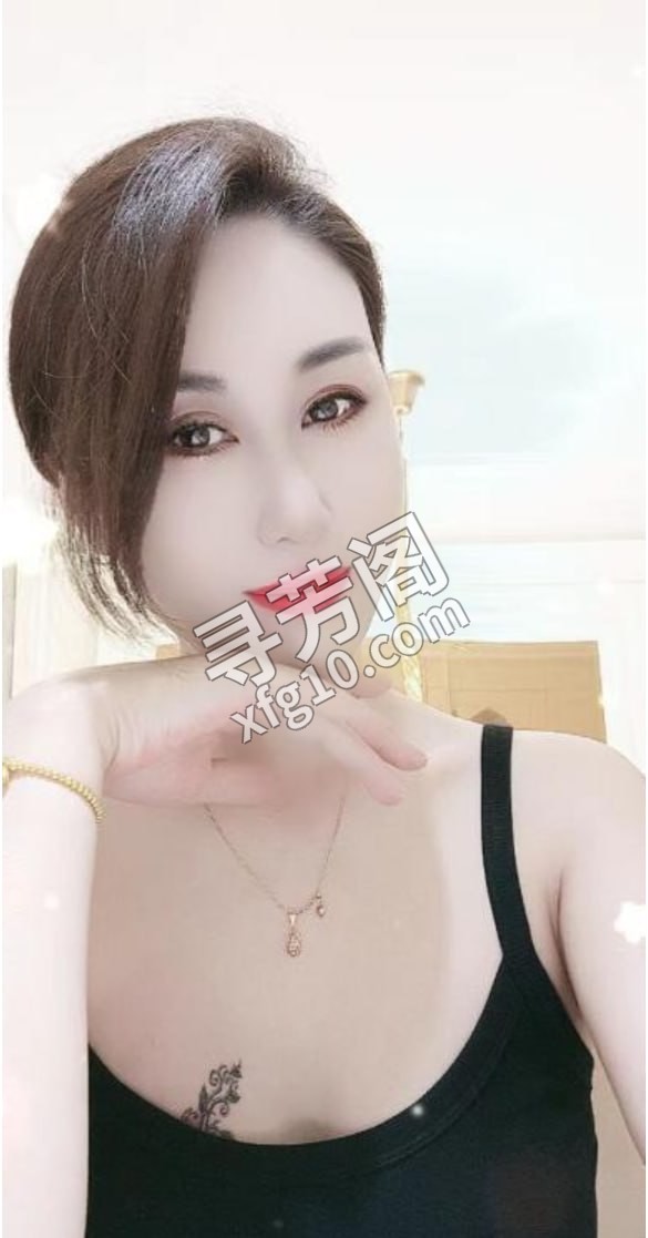 假期体验崇川风骚少妇 地方 年龄 25岁-30岁 颜值： 6分 600 项目 制服 丝袜 陪浴 按摩 胸推 2