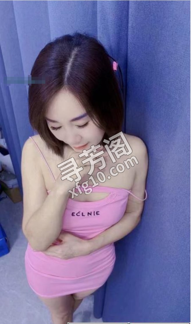 海珠广场少妇 地方 年龄 30岁-40岁 颜值： 6分 400 项目 洗澡、水中潇、调情、口爆，舌吻，独挂金勾 2
