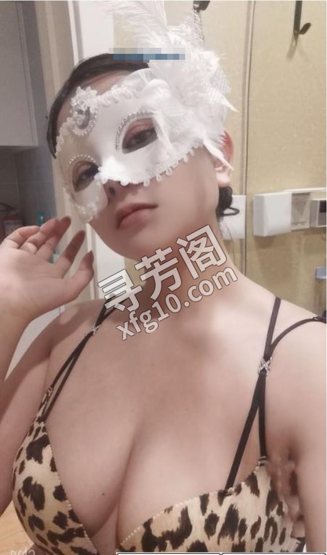 南京南站菲儿妹妹 地方 年龄 25岁-30岁 颜值： 6分 500 项目 AB面，口漫，指滑，胸推，吸蛋 3