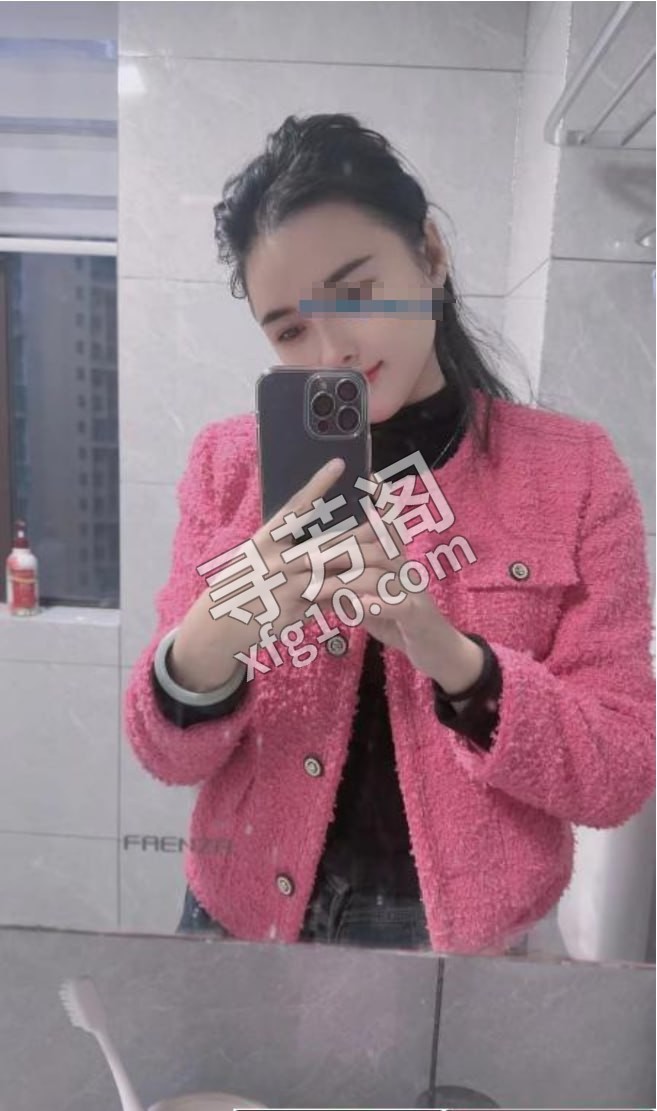 浦东性感星儿 地方 浦东新区 年龄 25岁-30岁 颜值： 6分 500 项目 正常项目 吹 调情 舌吻 制服 2