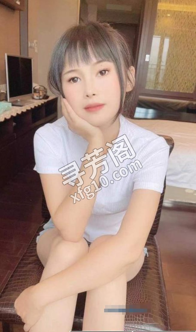 舌功一流晓妮 地方 年龄 25岁-30岁 颜值： 6分 400 项目 全套项目 3