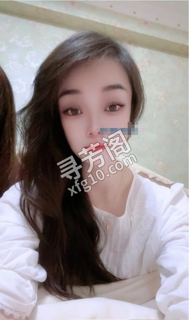 美女希希的真爱粉 位置 几岁 25岁-30岁 颜值＝ 6分 费用明细 500 项目 毒龙 胸推 乳交 过水 2