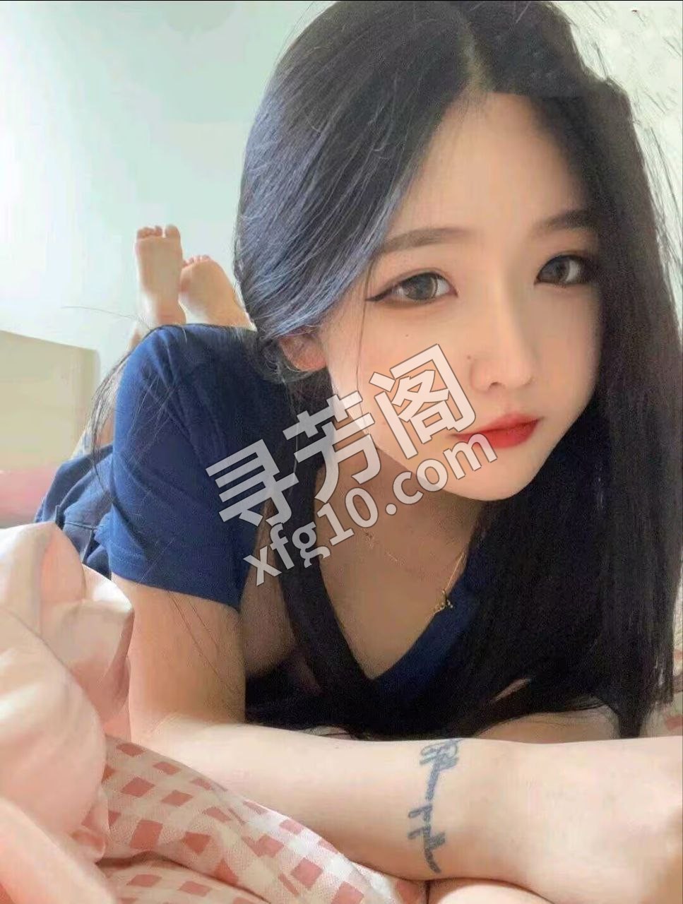 这个馒头逼是极品 评价=10分 地址= 年龄=20 颜值=9分 价格=998两个小时 服务项目：啪啪，吹箫 2