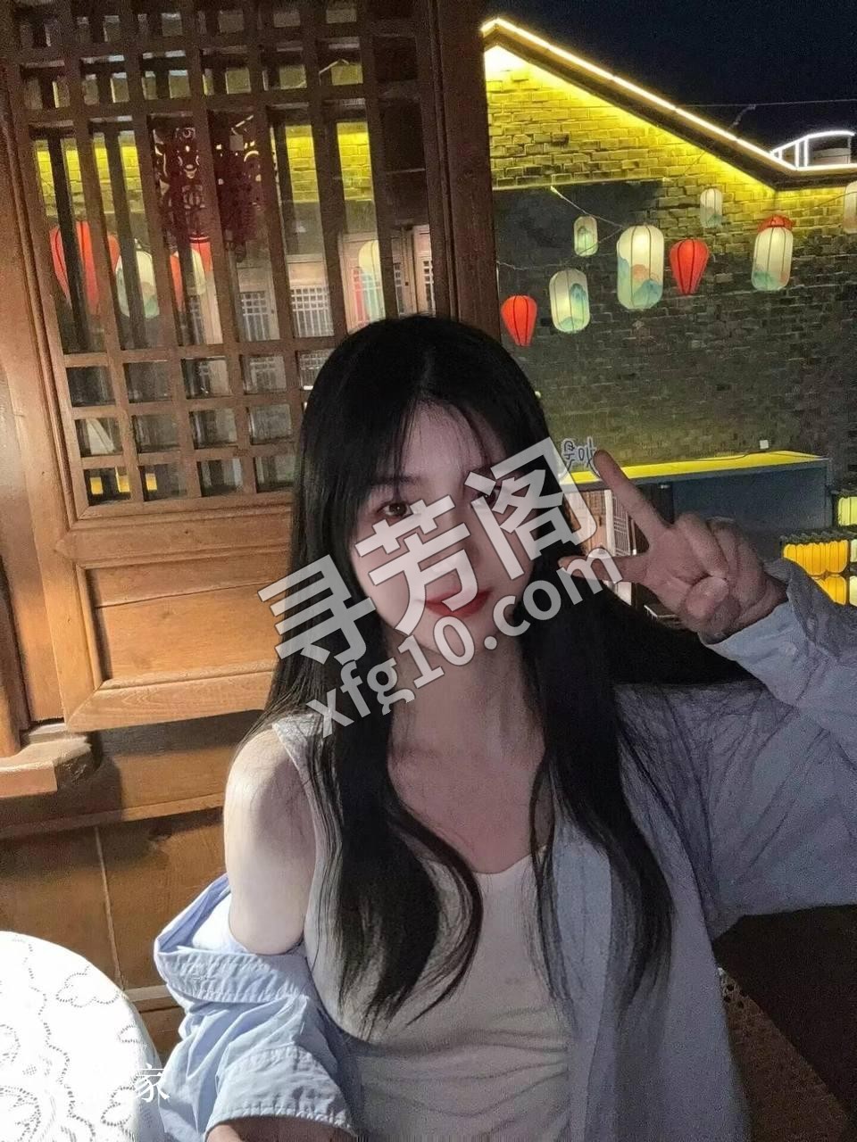 花果园600 老师本人比照片好看咯 2