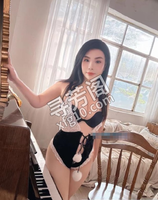 巨乳妃妃姐 位置 几岁 30岁-40岁 颜值＝ 6分 费用明细 400 项目 鸳鸯浴，十指弹琴，两点一线，波推 3