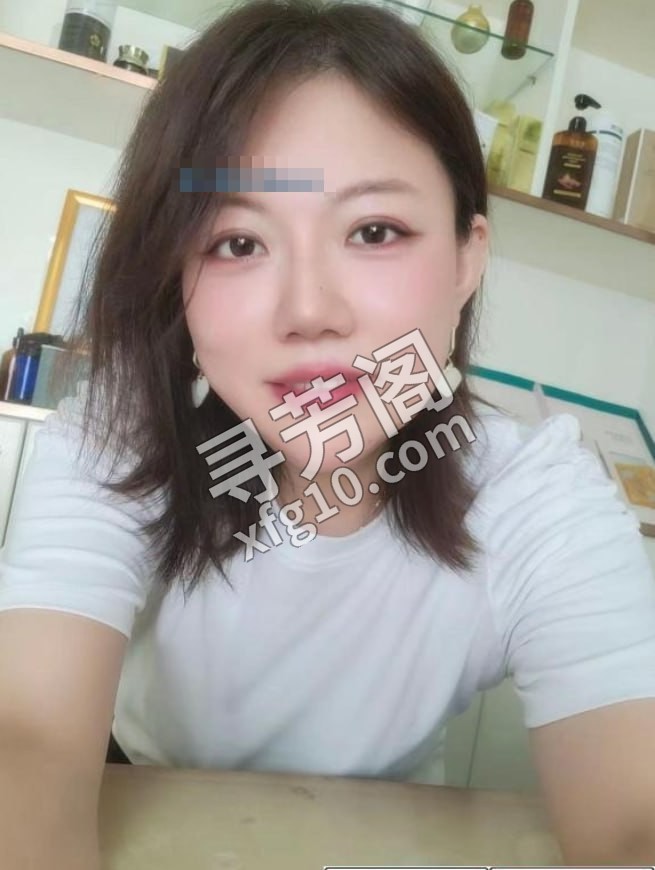 荔湾芳村兼职少妇 位置 几岁 30岁-40岁 颜值＝ 6分 费用明细 400 项目 鸳鸯浴 水中萧 波推 漫游 3