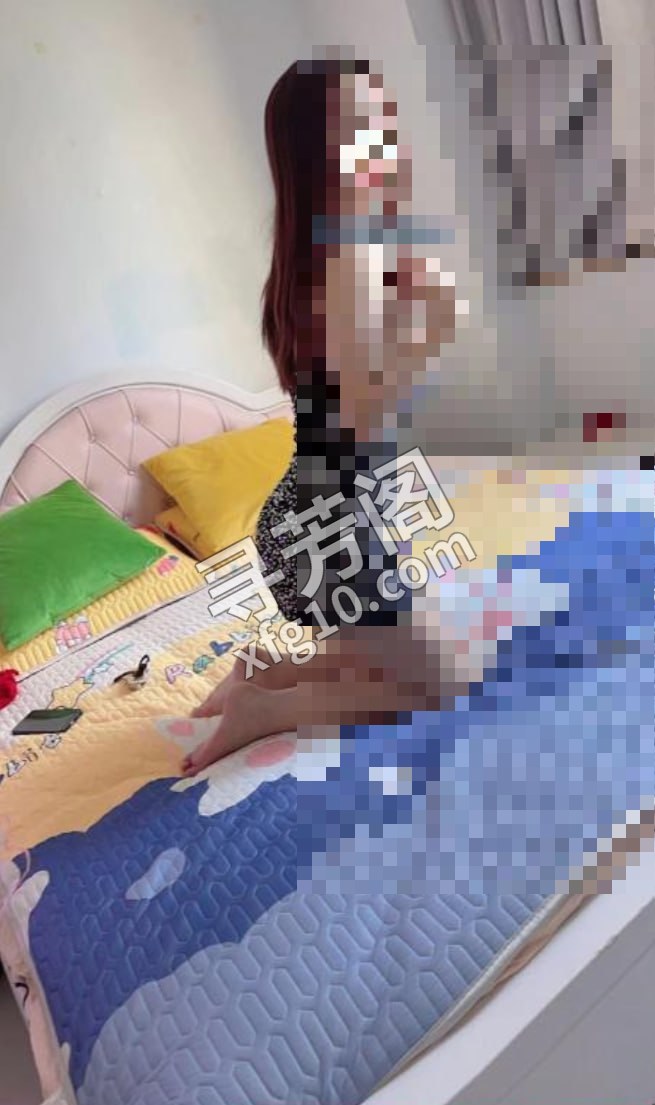 光谷小姐姐 位置 几岁 25岁-30岁 颜值＝ 6分 费用明细 500 项目 课表上有的都做 地球号 号 5