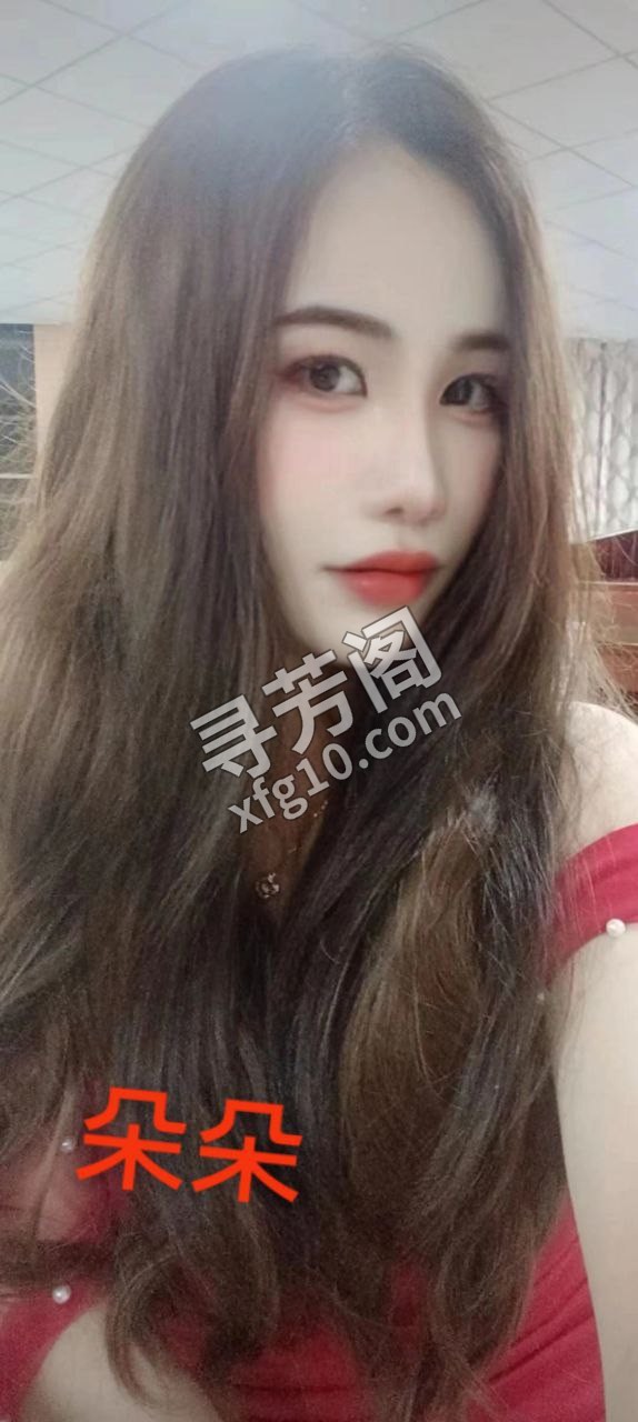 佛山 营业时间(12:00 次日5:00) 主打:00后94胸推，全裸丁字裤，69互动 3