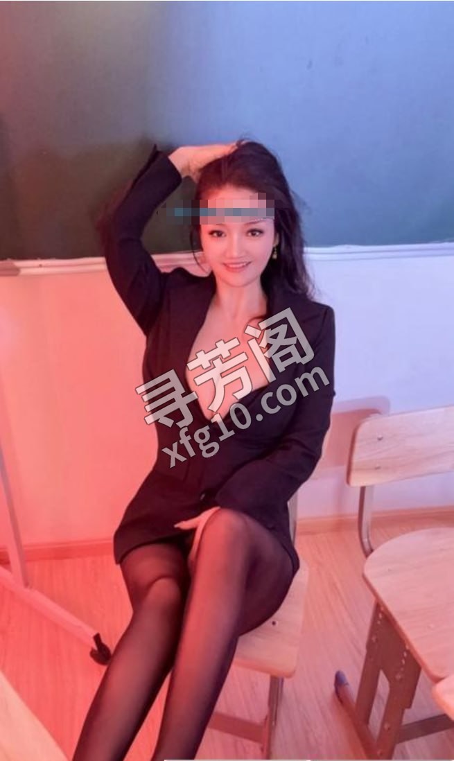 成华熟女水姐3t 位置 几岁 30岁-40岁 颜值＝ 6分 费用明细 400 项目 ab面，毒龙，69，制服 3