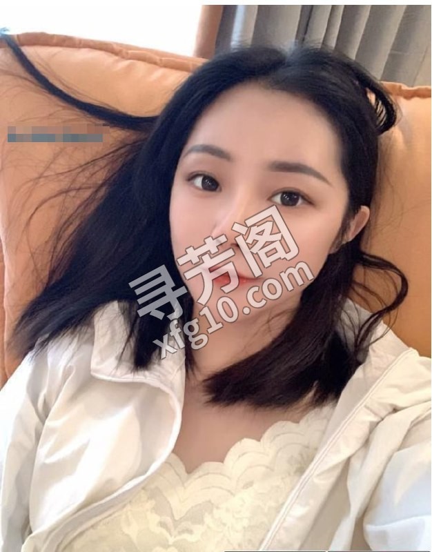 成都乐乐 位置 几岁 25岁-30岁 颜值＝ 6分 费用明细 600 项目 鸳鸯浴，按摩，波推，摩擦，调情 3