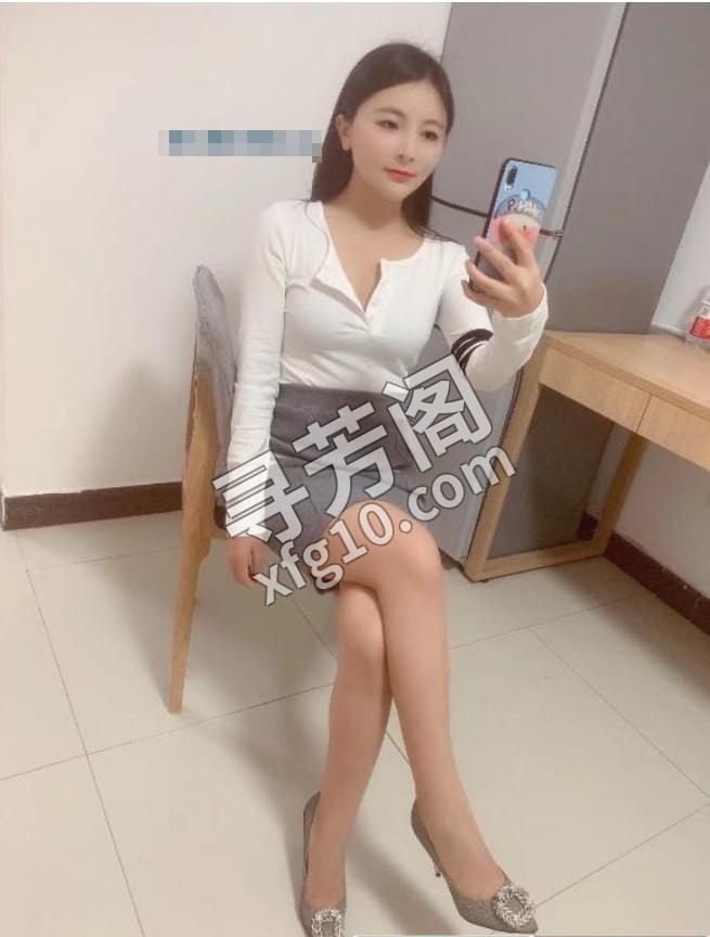 锦江温婉少妇美迪子 位置 几岁 30岁-40岁 颜值＝ 6分 费用明细 600 项目 陪浴 按摩 波推 阴推 2