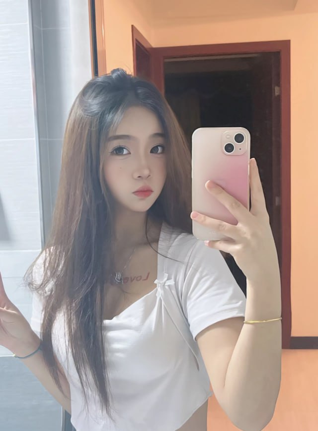 超会玩得00后嫩妹 3