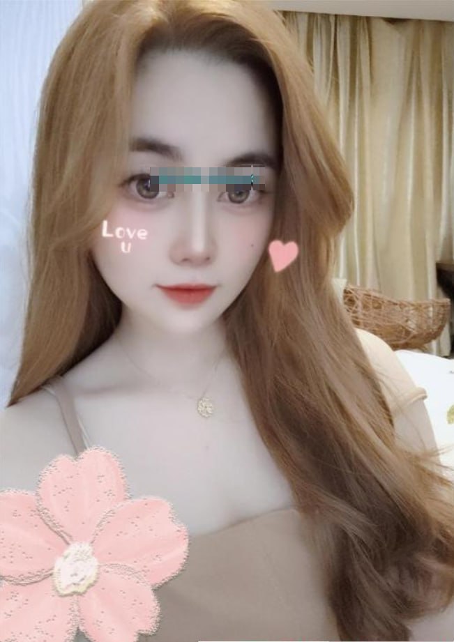 大眼睛肥臀少妇玉玉 2
