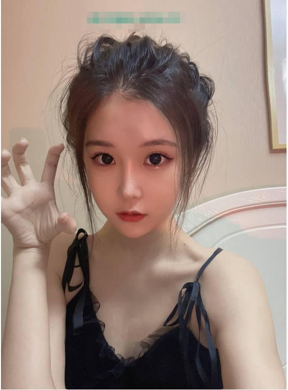 学生妹粉嫩逼紧 2
