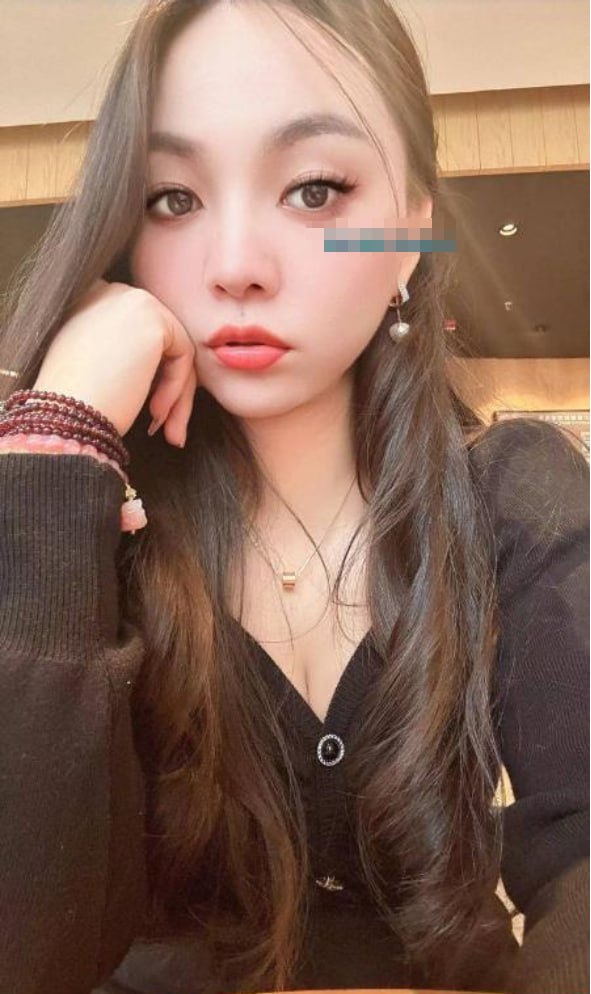 汉阳低胸爆乳 2