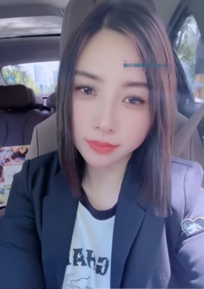仁和路健身美女小叶子 2