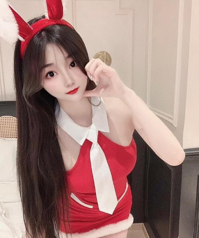 性感肉臀白虎妹 3