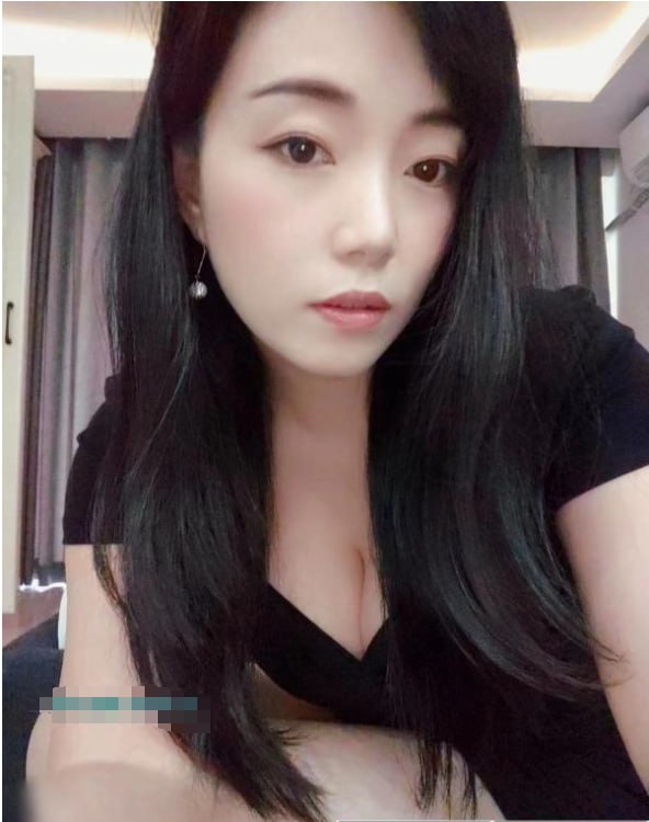 武侯服务型小姐姐 2