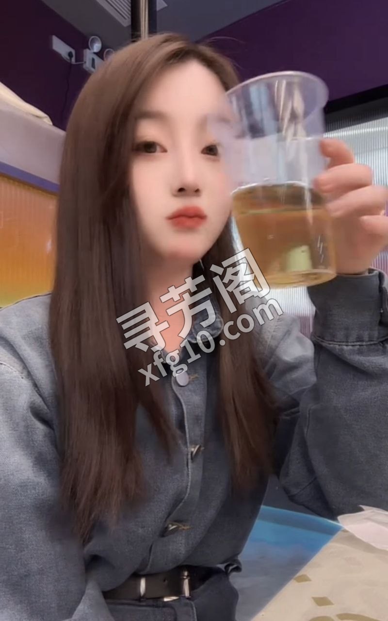 新人兼职，自聊自做，颜值系，人照无差，本人更好看，身材高挑苗条，大长腿，胸粉腰细 3