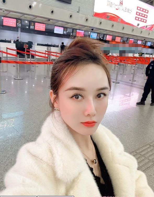 岳麓区美女格格 2