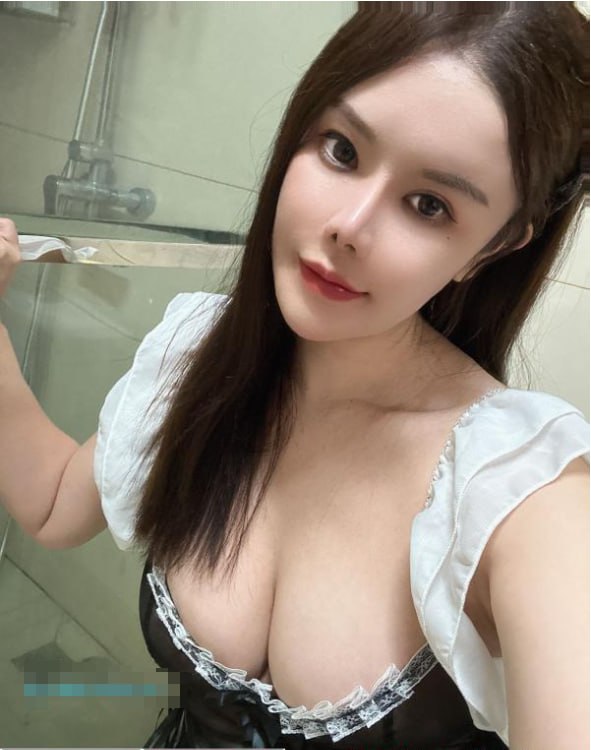 上城大奶水床妹 3