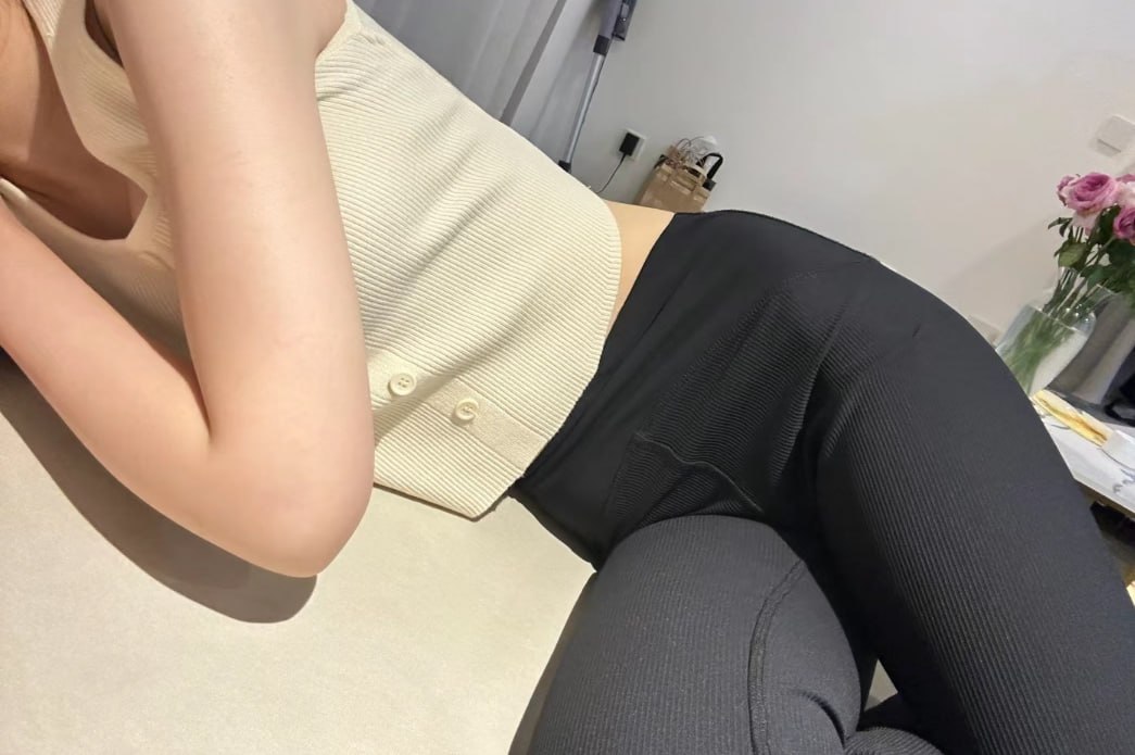 南京依依美女 2