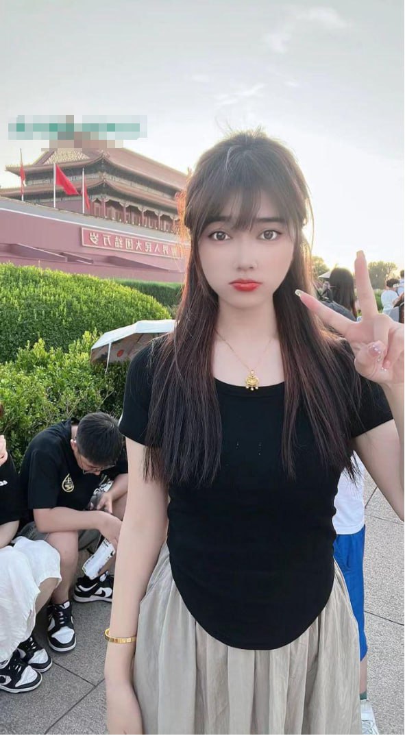 爱吃肉棒的小骚妹 2