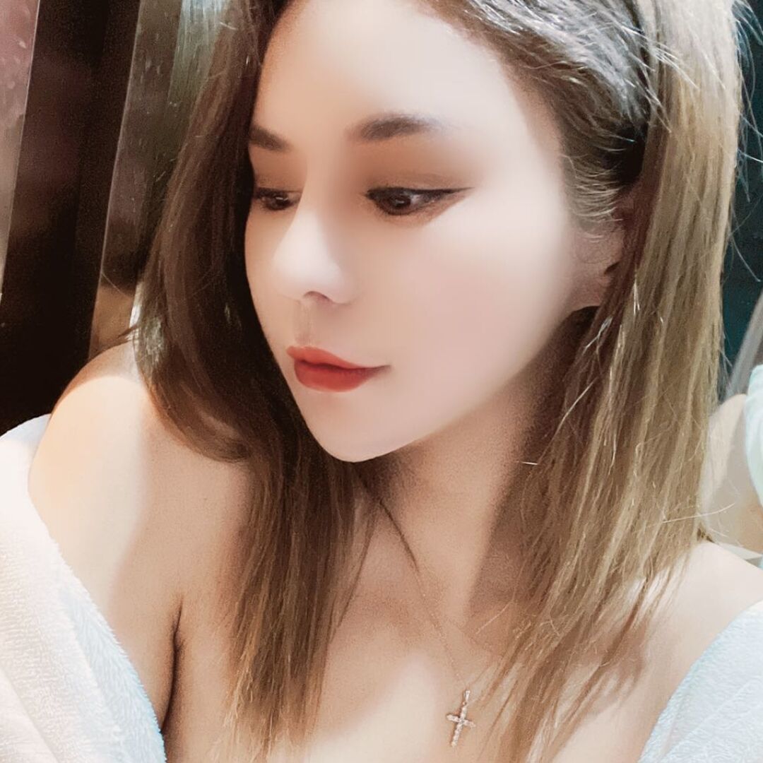 迷你小短裙奶娃 2