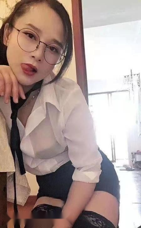 南京建邺文体路台园小楼凤 2