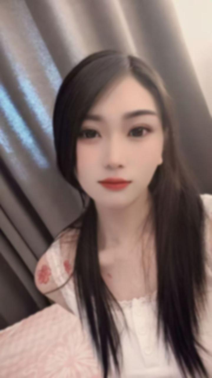 浦口桥北的苏苏老师27岁，笑起来像小妻子 3