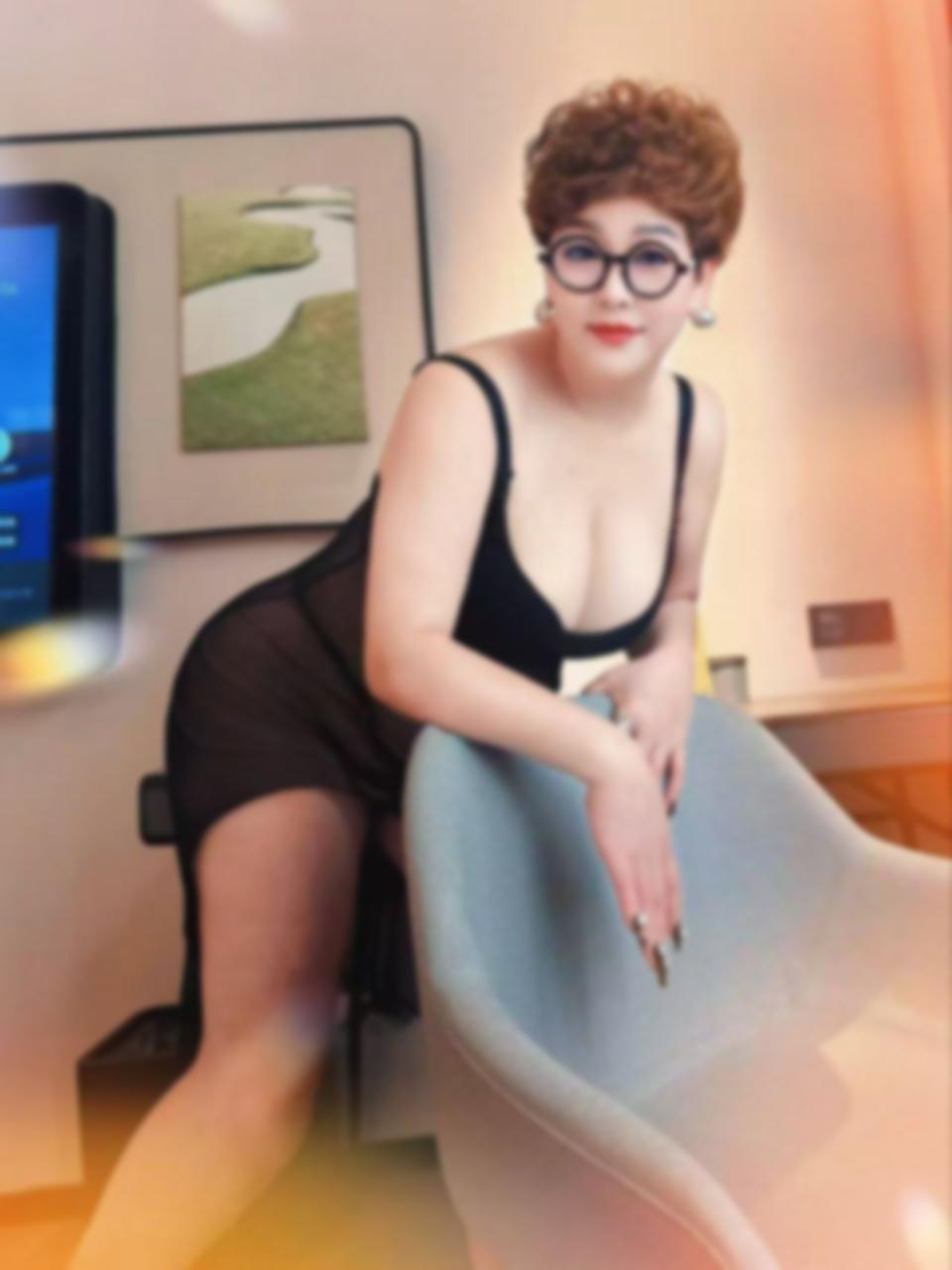 上海虹口楼凤 2