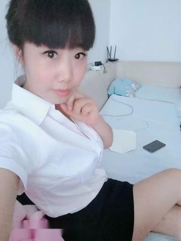 在廊坊的隐秘小屋里，这个少妇已经等不及了 2