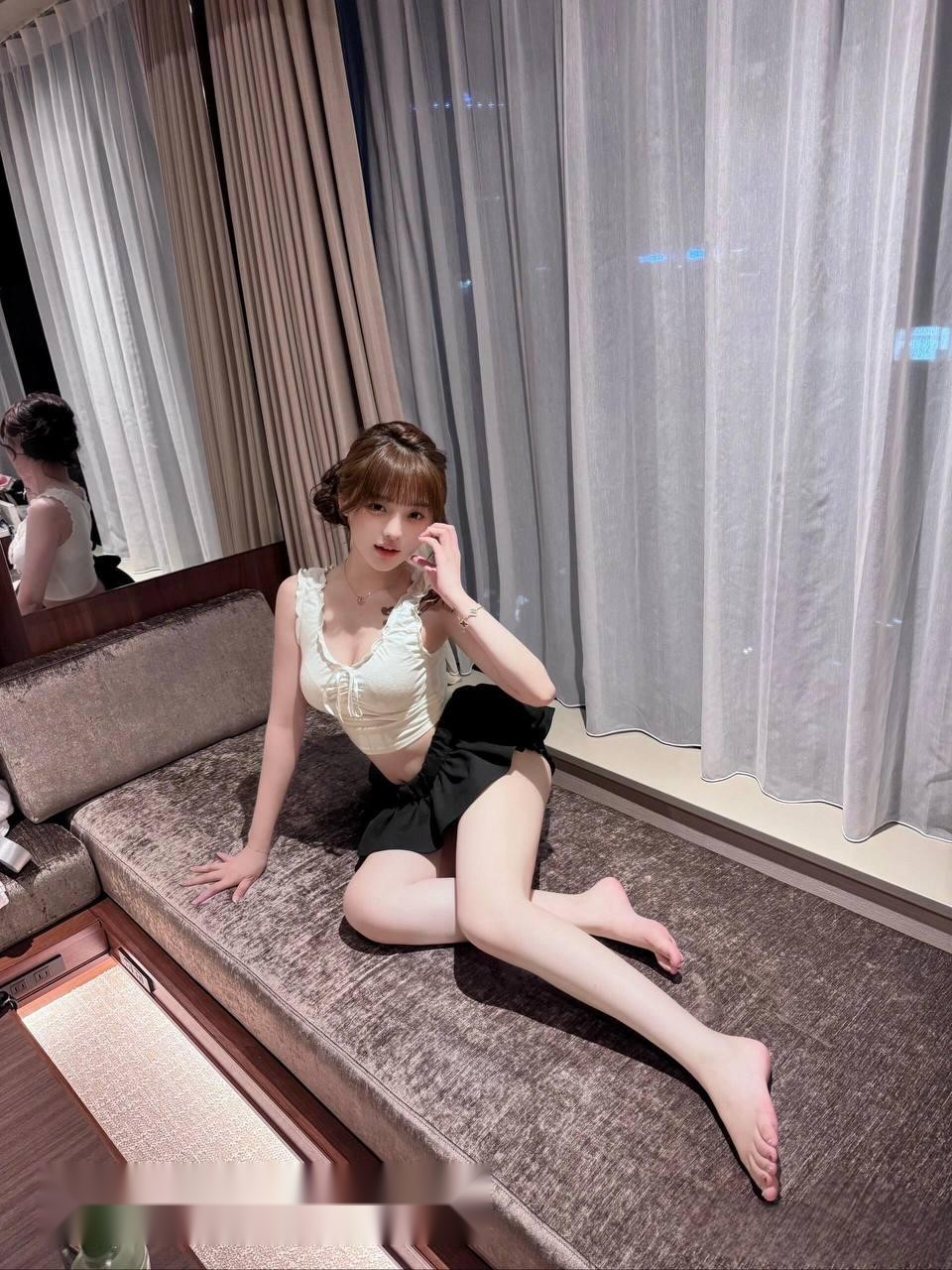 上海徐汇区 清纯小妞 身材水嫩 口技一流 3