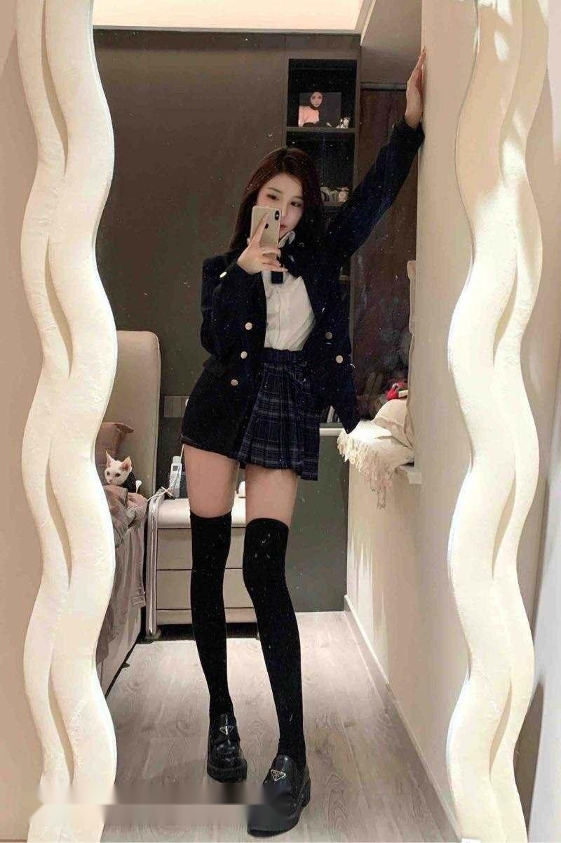 在广州的夜晚，我赤裸着身子等你来征服。柔 4