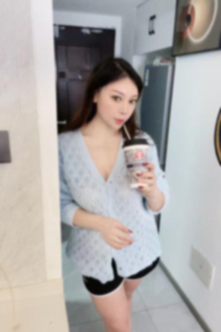 苏州天然D杯翘臀少妇 3