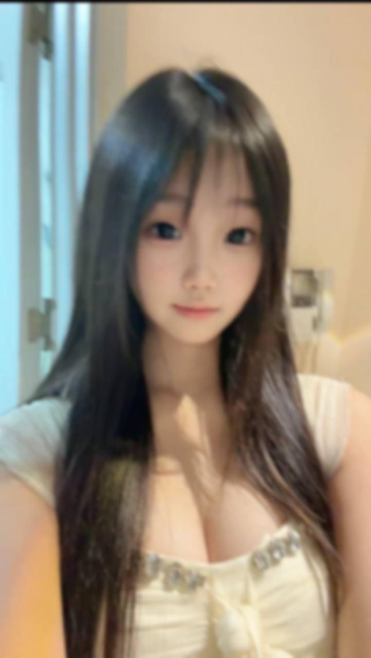 西安24岁高颜值嫩妹身材爆好，皮肤滑嫩散 4