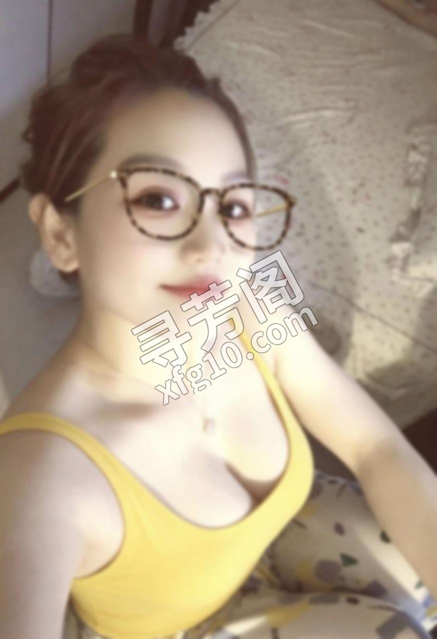 思明区租房里藏着个165cm的兼职妹子，97斤C杯真实饱满 2