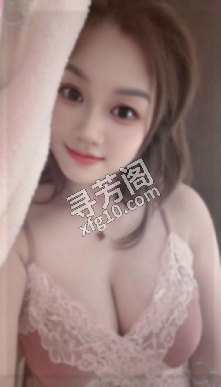 思明区租房里藏着个165cm的兼职妹子，97斤C杯真实饱满 3