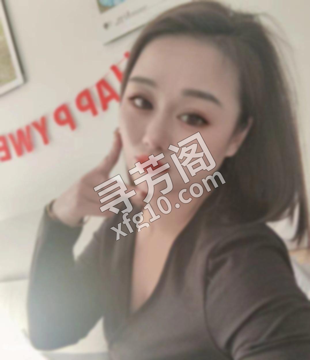 武汉 武昌妩媚小少妇 收费：400一次 1600夜 洗澡，丝袜诱惑，调情，过水，吹箫，口暴等 . 3