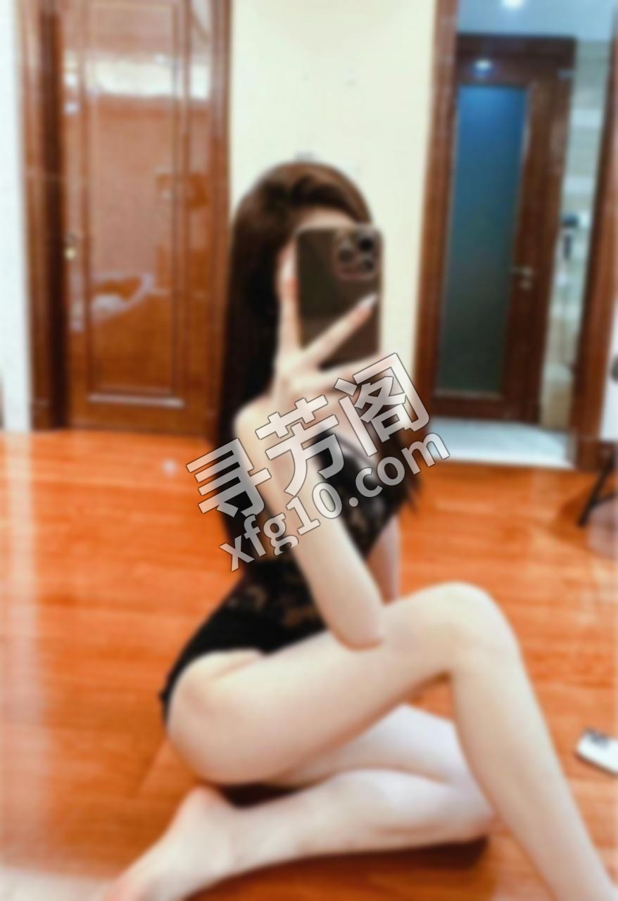上海 长发骚妇 价格700 项目:鹜鸯浴，足交，漫游，调情，口活，深喉，可 69、情趣 2